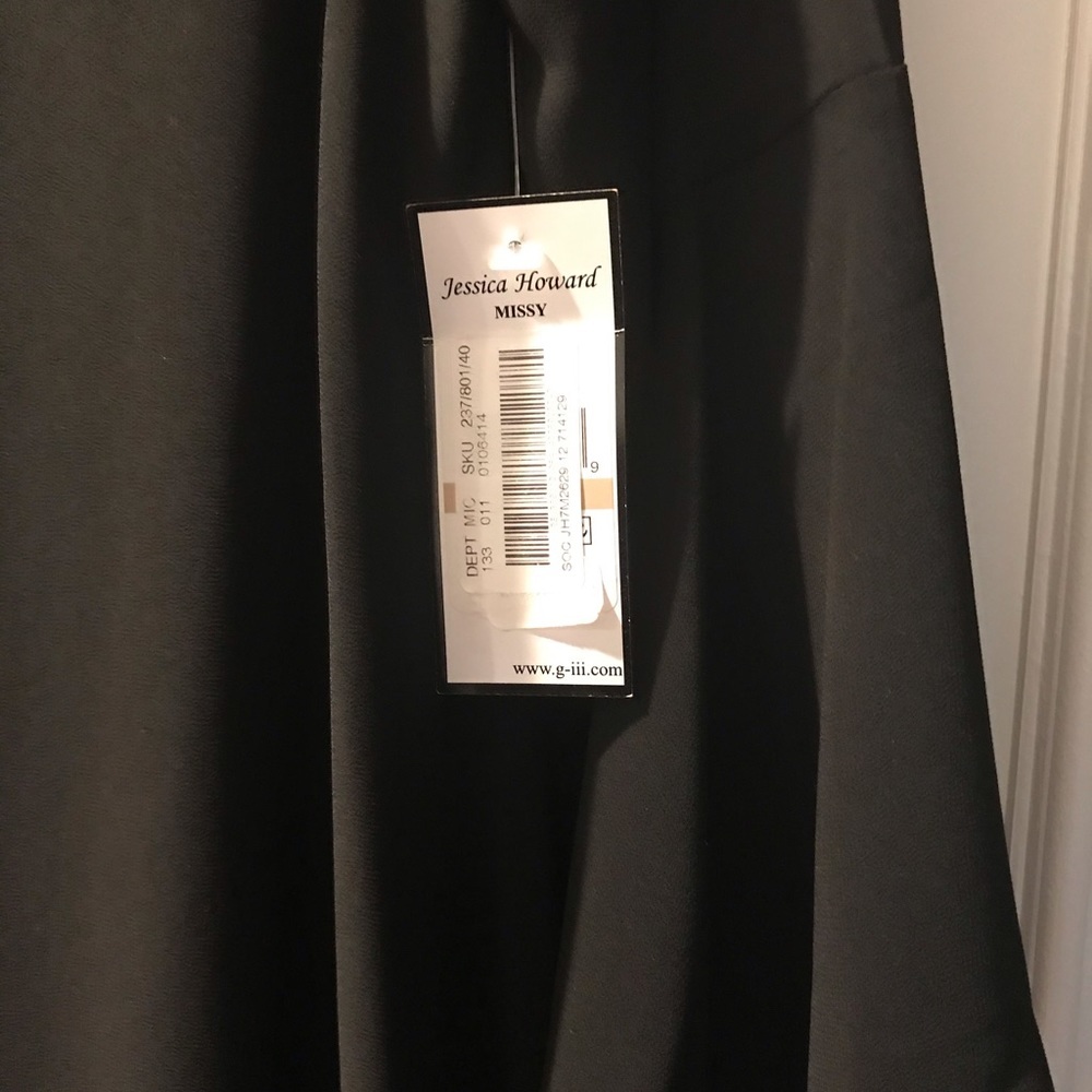 Jessica Howard Flutter Sleeve Dress - Picture 6 of 6
